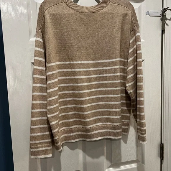 Banana Republic V-Neck Sweater - Tan and White Stripes - Picture 3 of 3